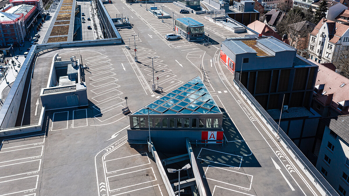 Cano Einkaufszentrum Singen mit Parkhaus und Glasdach-Konstruktion
