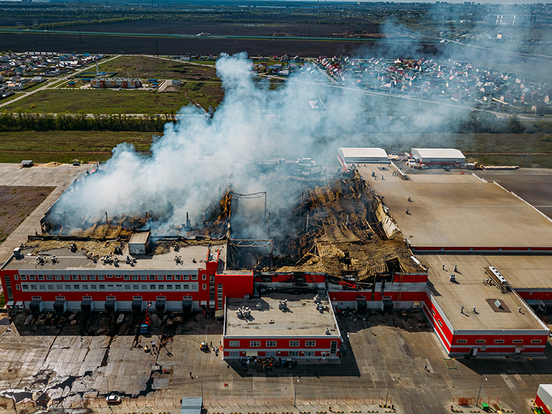 Vorbeugender Brandschutz zur Brandverhinderung auf dem Flachdach 
