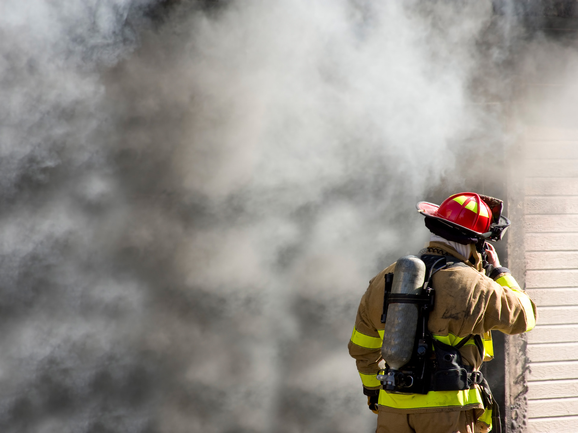 Brandschutz und Feuerwehr Brandschutz und Feuerwehr | insights by LAMILUX